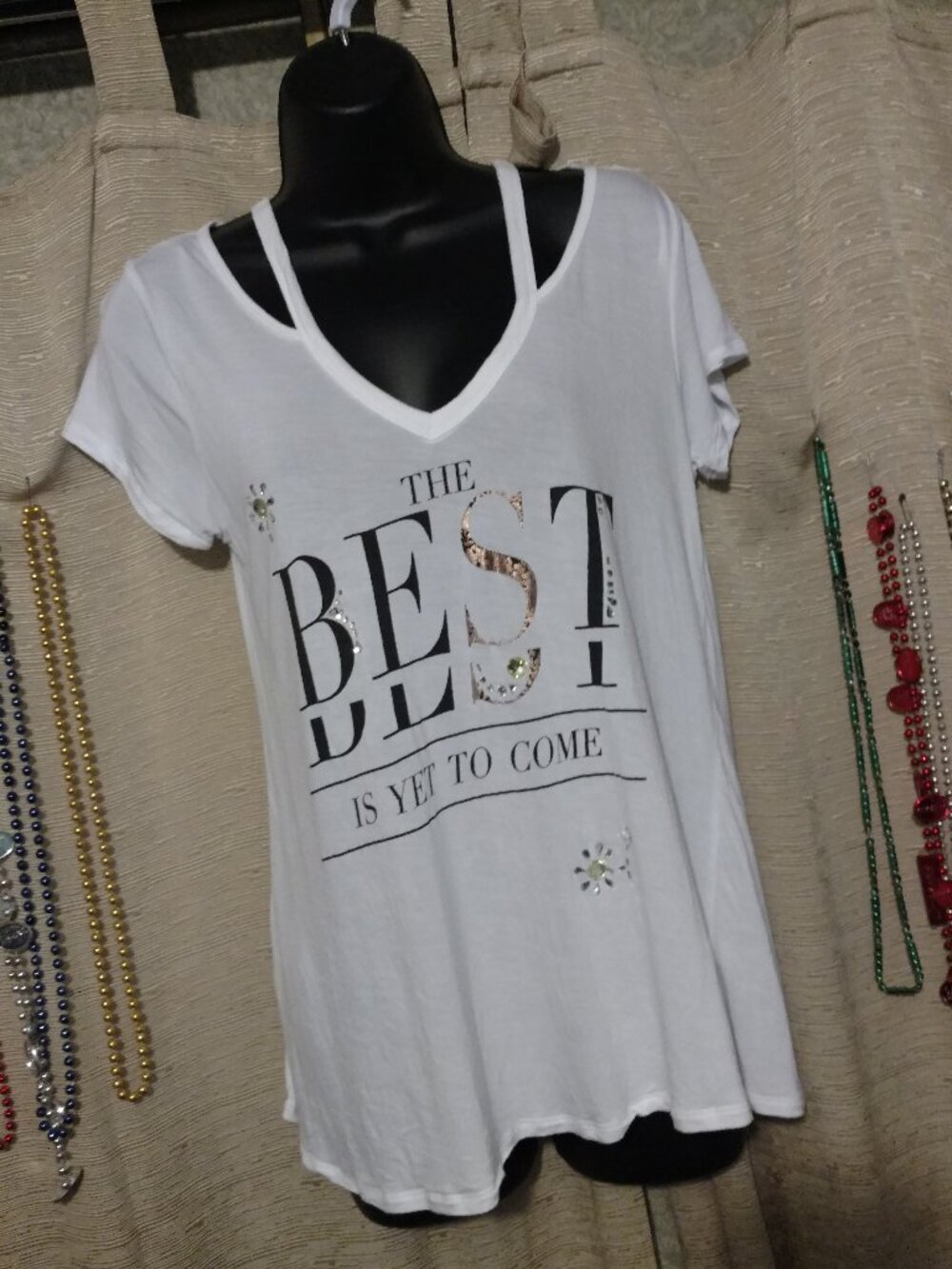 Juicy Culture Statement Cut Out Shoulder White Tee Med
